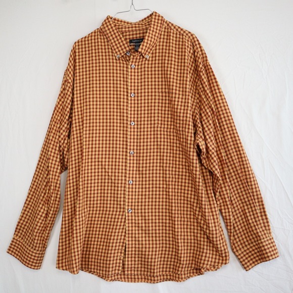Van Heusen Other - Van Heusen Shirt Mens 2XL XXL 18-18.5 Casual Pocket Button Up Plaid Long Sleeve